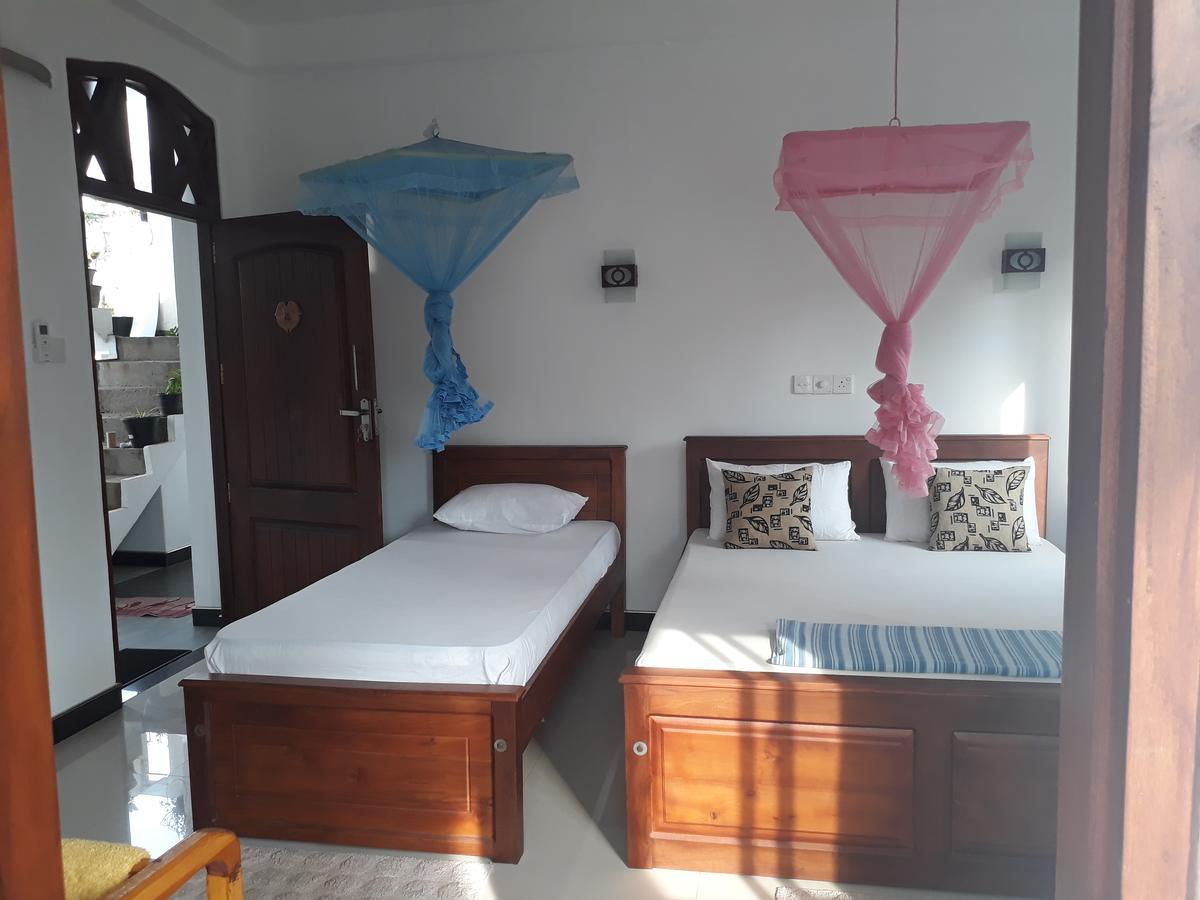 Anna Tourist Inn Negombo Exterior photo